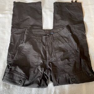 American Eagle wide leg cargo pants size 2 Long